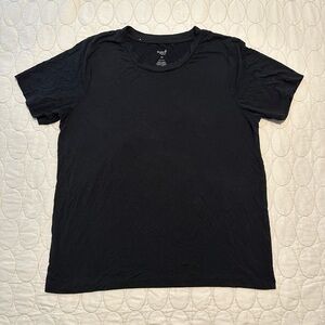 Kyte BABY Women’s Classic Black Tee